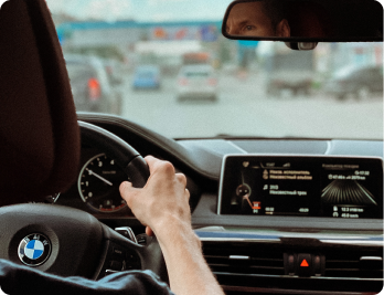 Wynajem auta z kierowcą - komfortowe podróże po Warszawie i Polsce - SK CARS