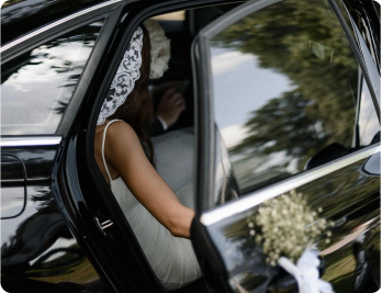 Wynajem luksusowej limuzyny do ślubu - elegancki przewóz Młodej Pary z SK CARS